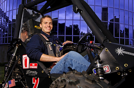 UA Engineering Students Prepare Vehicle for Competition